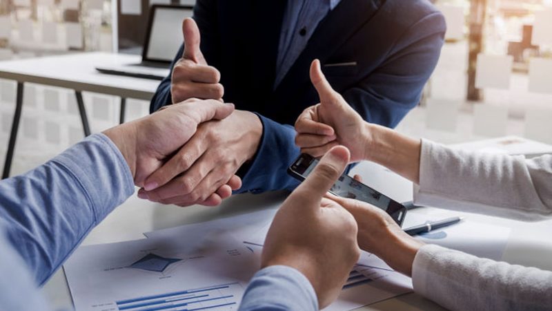 科技公司投融资方案案例：从估值博弈到条款设计的实操复盘